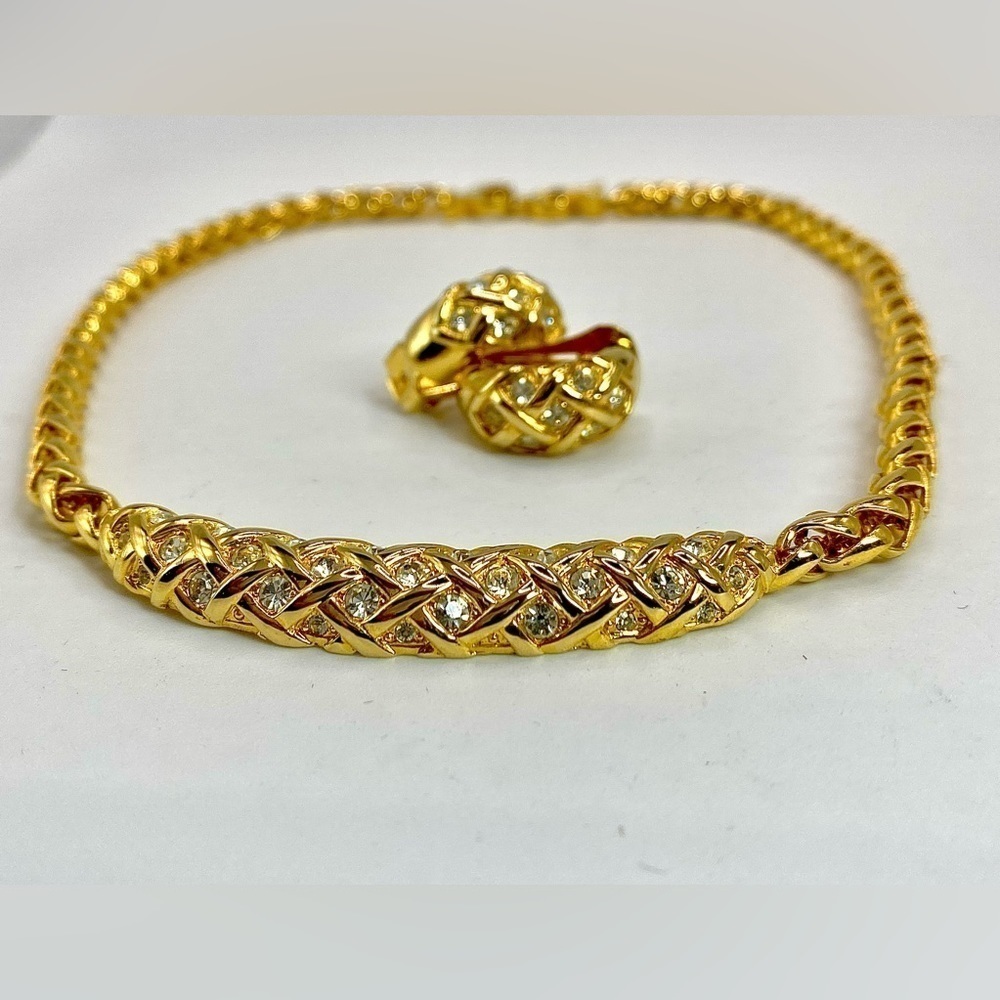 VINTAGE 80’s Gold Tone Foxtail Chain with Rhinestones and Matching Clip Earrings